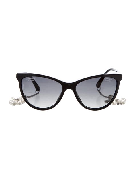 chanel pearl sunglasses 2017